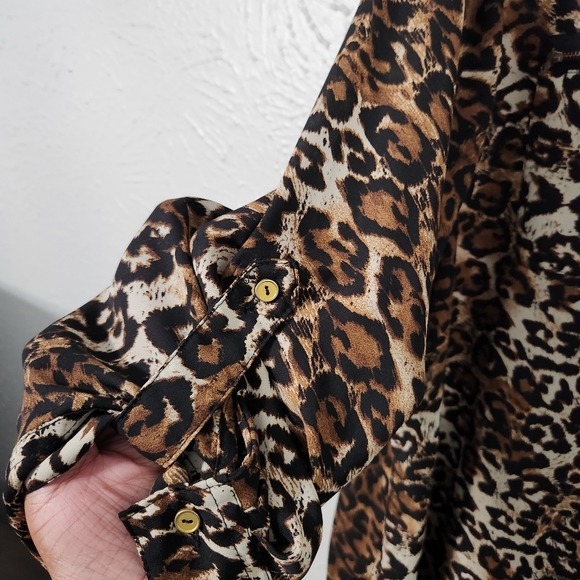 ✨️LAST CHANCE✨️Cato Leopard Print Tunic Blouse - Picture 4 of 7